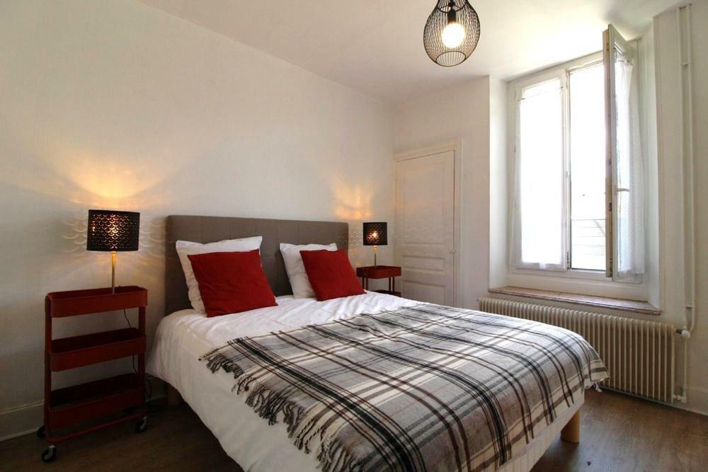 Appartements Le Cru Colbert Beaune  Exteriör bild